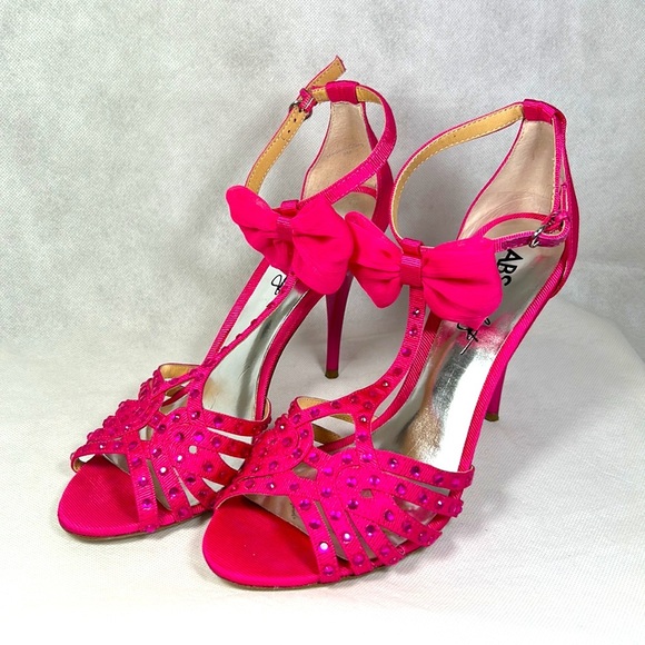 ABS by Allen Schwartz Canary Prom Formal Bow T-Strap Party Heels in Barbie Pink - Picture 7 of 9